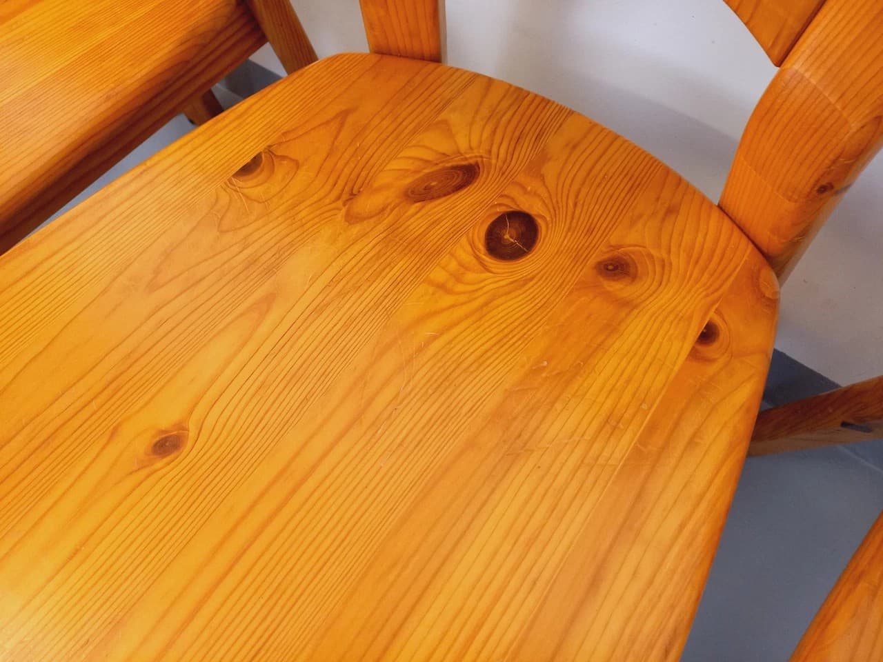 Suite Of 4 Vintage Pine Chairs - Thumbnail 5