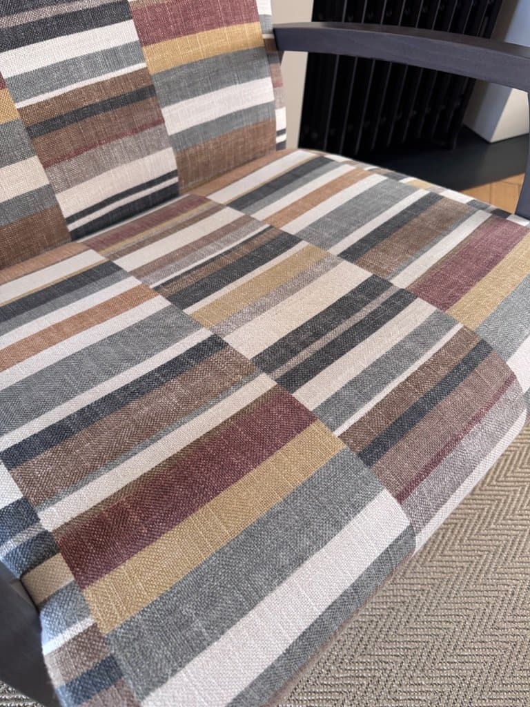 set of 2 seats  model chair - Thumbnail 2