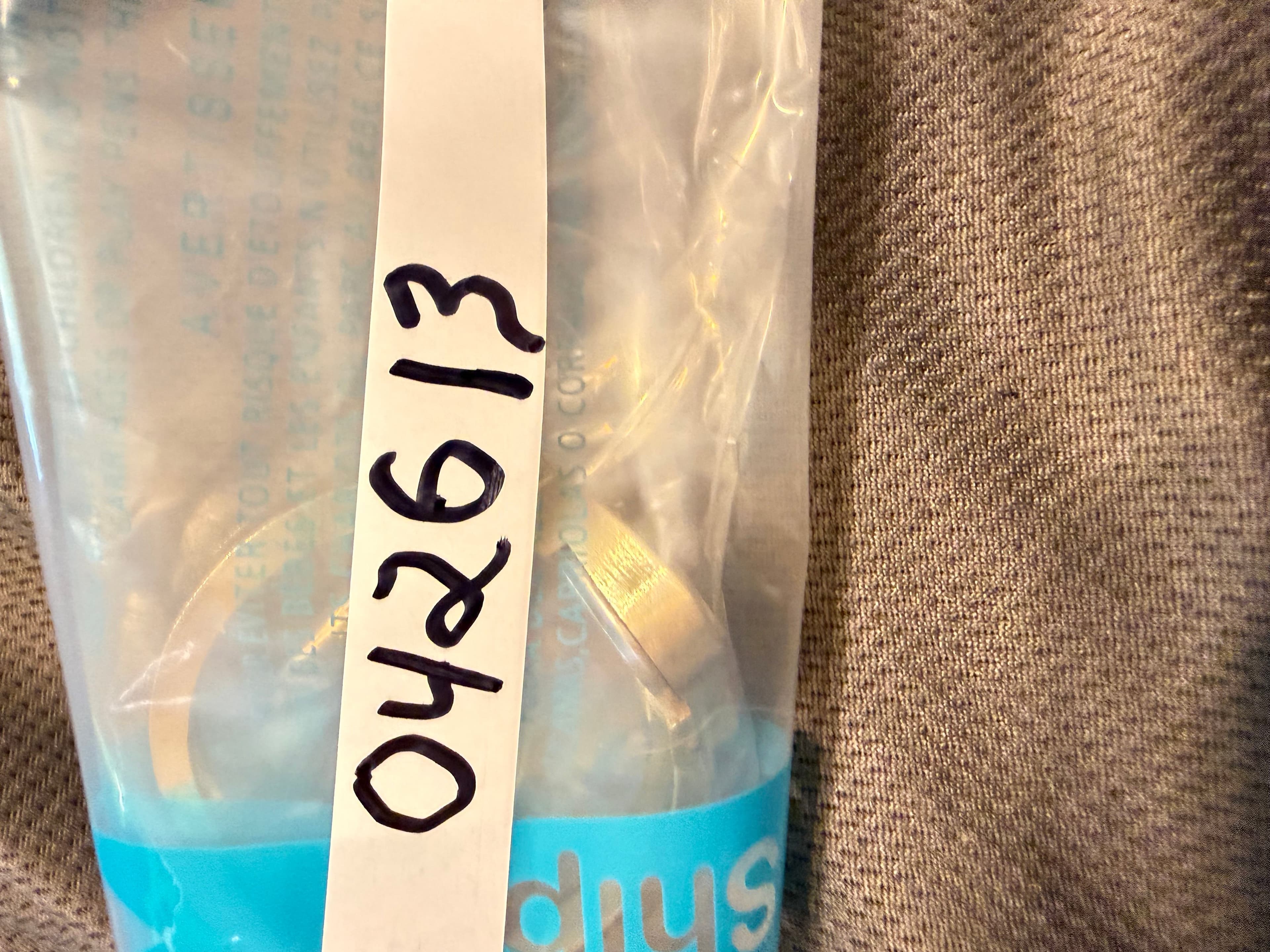 Timex Vintage Gold-Tone Textured Bangle Watch Elegant Design - Thumbnail 6