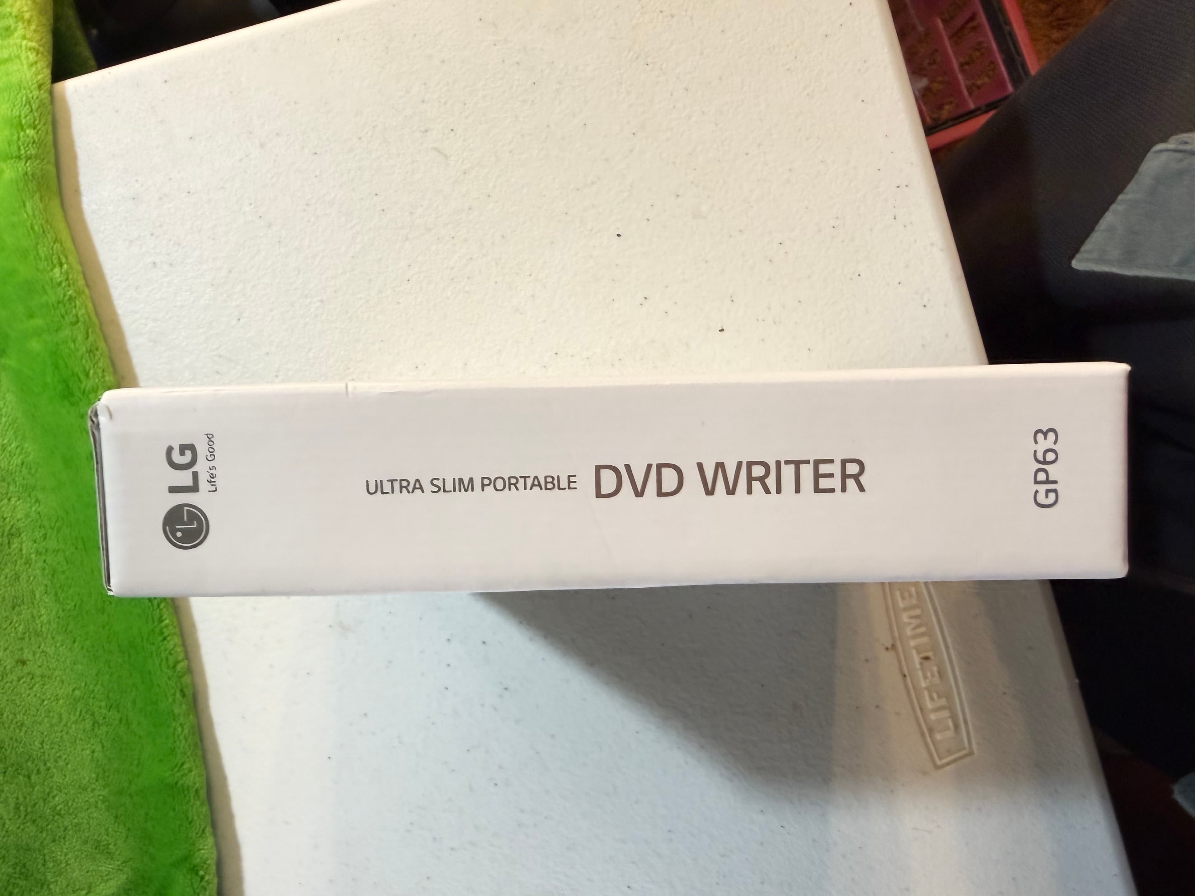 LG Ultra Slim Portable DVD Writer GP60EX70 Mac Windows Compatible - Thumbnail 5