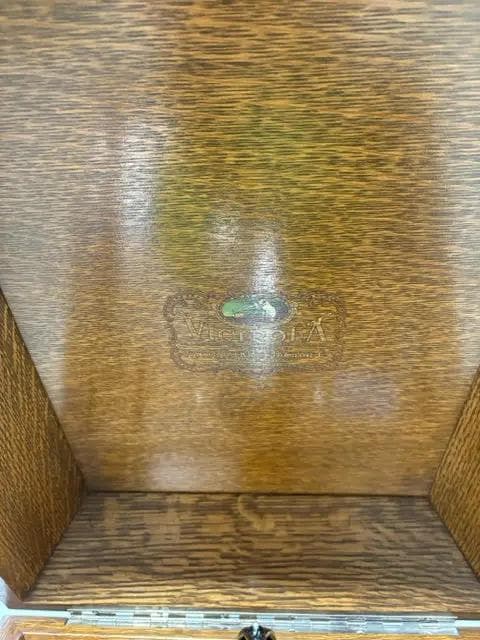 1919 RCA Victor Victrola VV-XI-A With 4 Doors And 80 Records - Thumbnail 6