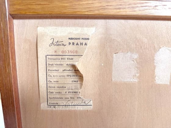 Vintage U-450 display cabinet – Jiroutek for Interier Praha - Thumbnail 8