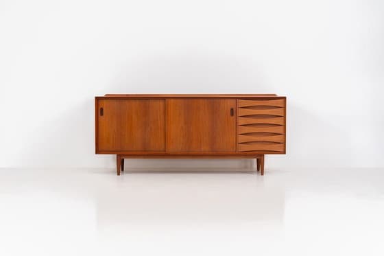 Rare “OS29” sideboard by Arne Vodder for Sibast (Denmark, 1950s). - Image 1
