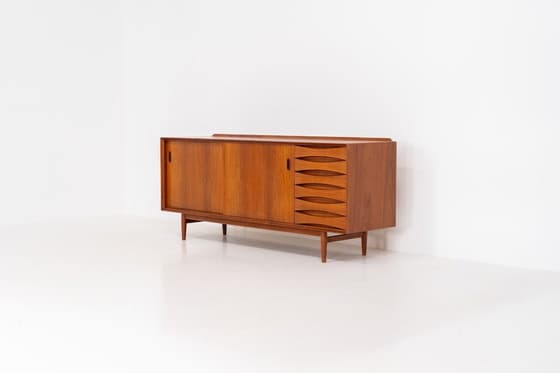 Rare “OS29” sideboard by Arne Vodder for Sibast (Denmark, 1950s). - Thumbnail 6