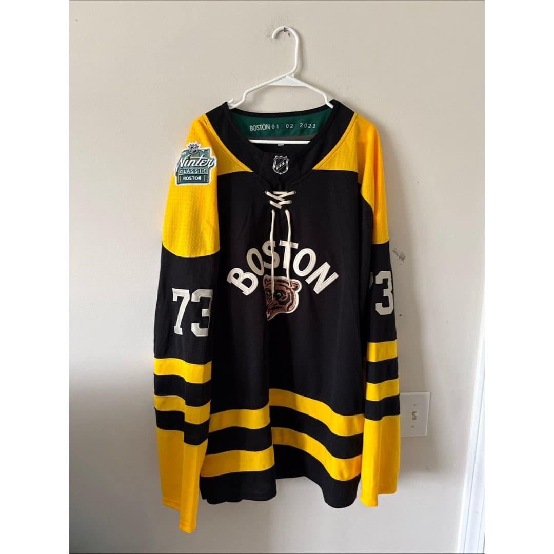 Nhl Men's multi Top - Image 1