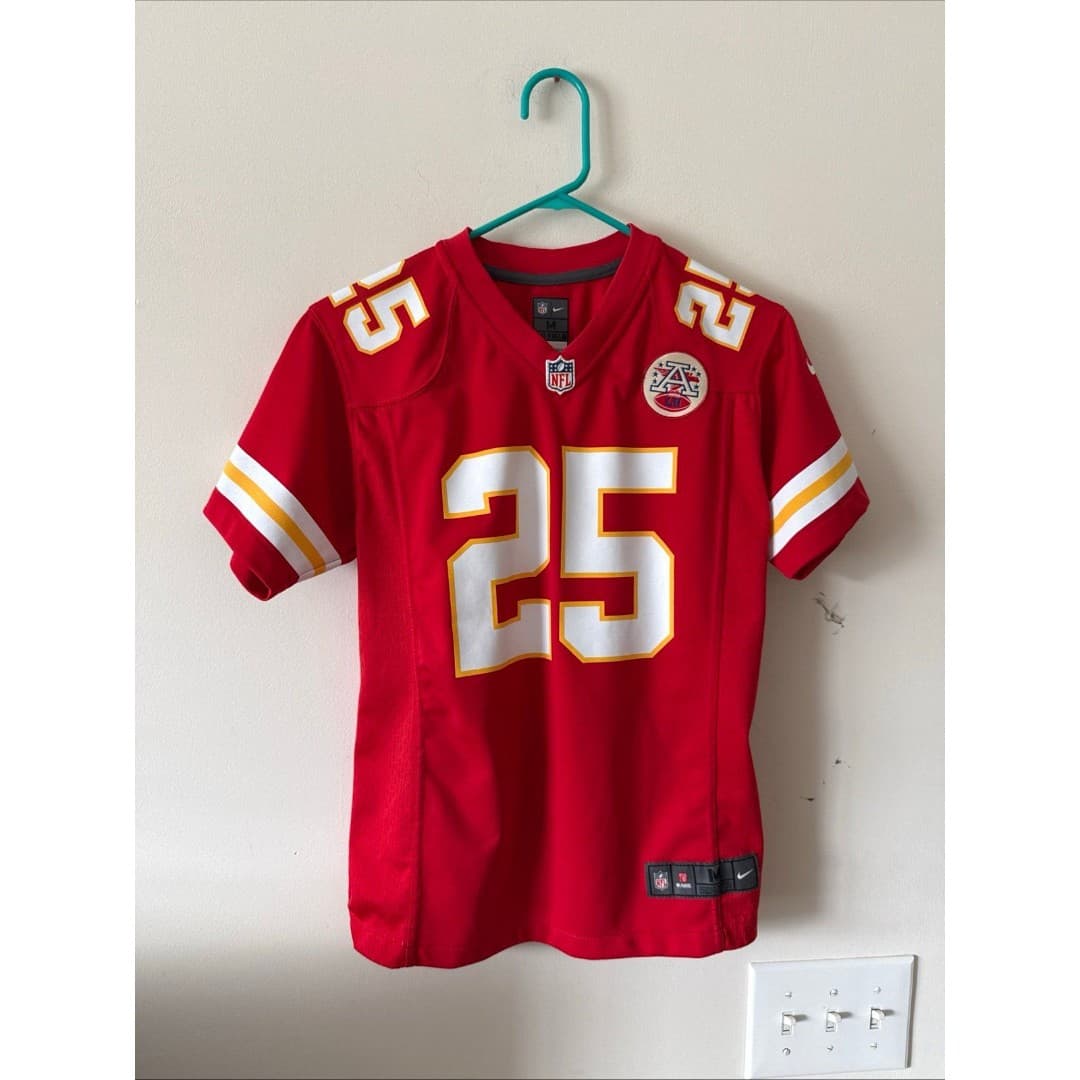 Boy’s Nike Jamaal Charles #25 Kansas City Chiefs Sz Medium 10-12 - Red - Image 1