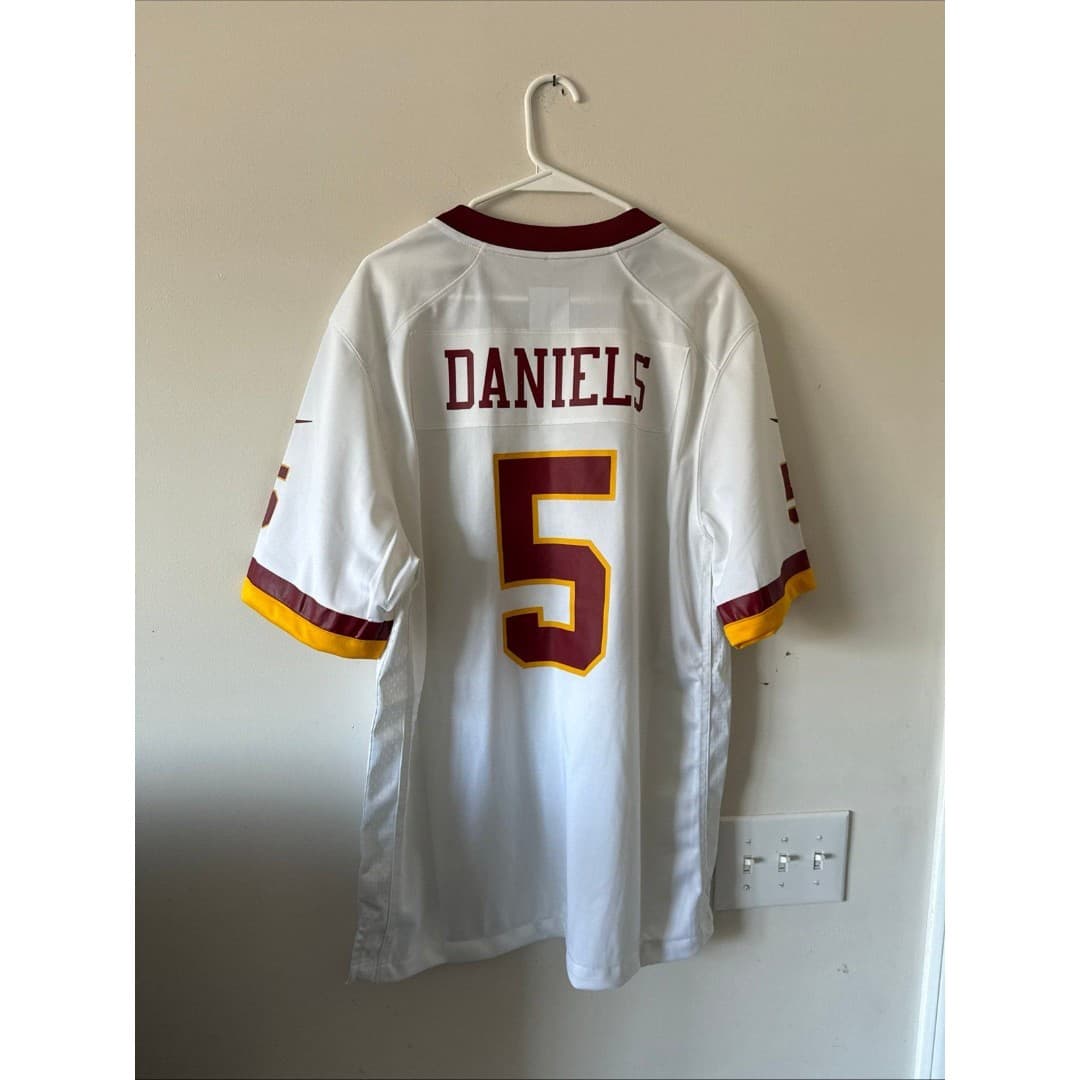 Men’s Washington Commanders Jayden Daniels #5 On Field Jersey Sz L - White NWT - Thumbnail 7