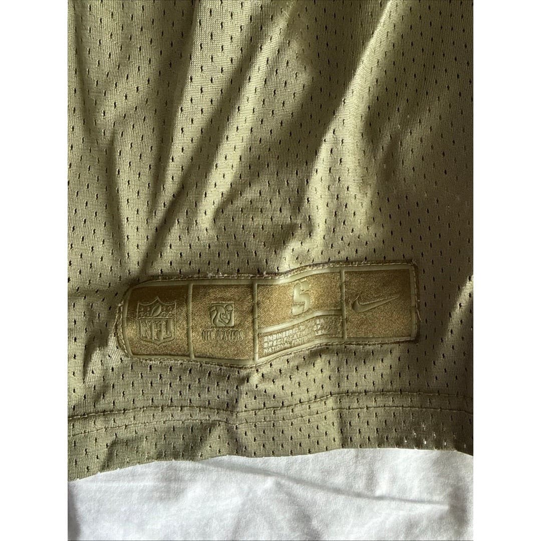 Men's Nike Von Miller #58 Broncos 19’ Salute to Service Limited Jersey Sz S RARE - Thumbnail 3