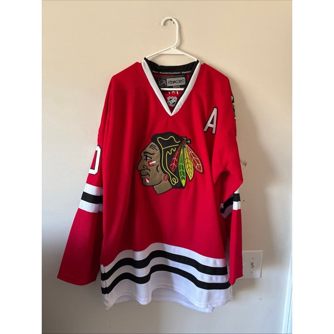 Men’s Reebok CCM VTG Patrick Sharp #10 Blackhawks Authentic Jersey Sz 52 - Red - Image 1