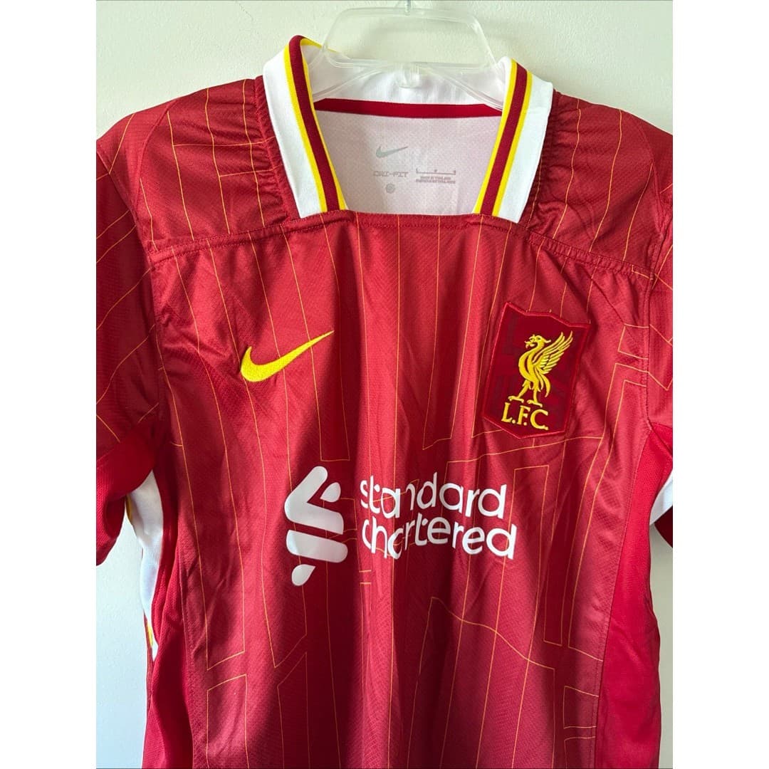 Men’s Nike Liverpool FC 24/25 Red Soccer Football Jersey Sz L - NWOT - Thumbnail 2
