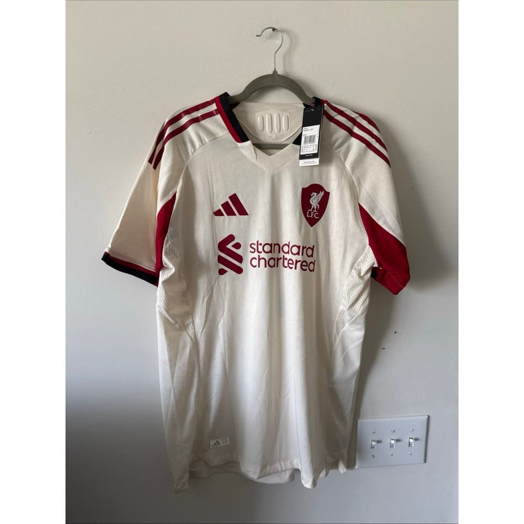 Men’s adidas Authentic Liverpool FC 25/26 Away Kit Florian Wirtz #7 Jersey Sz XL - Image 1