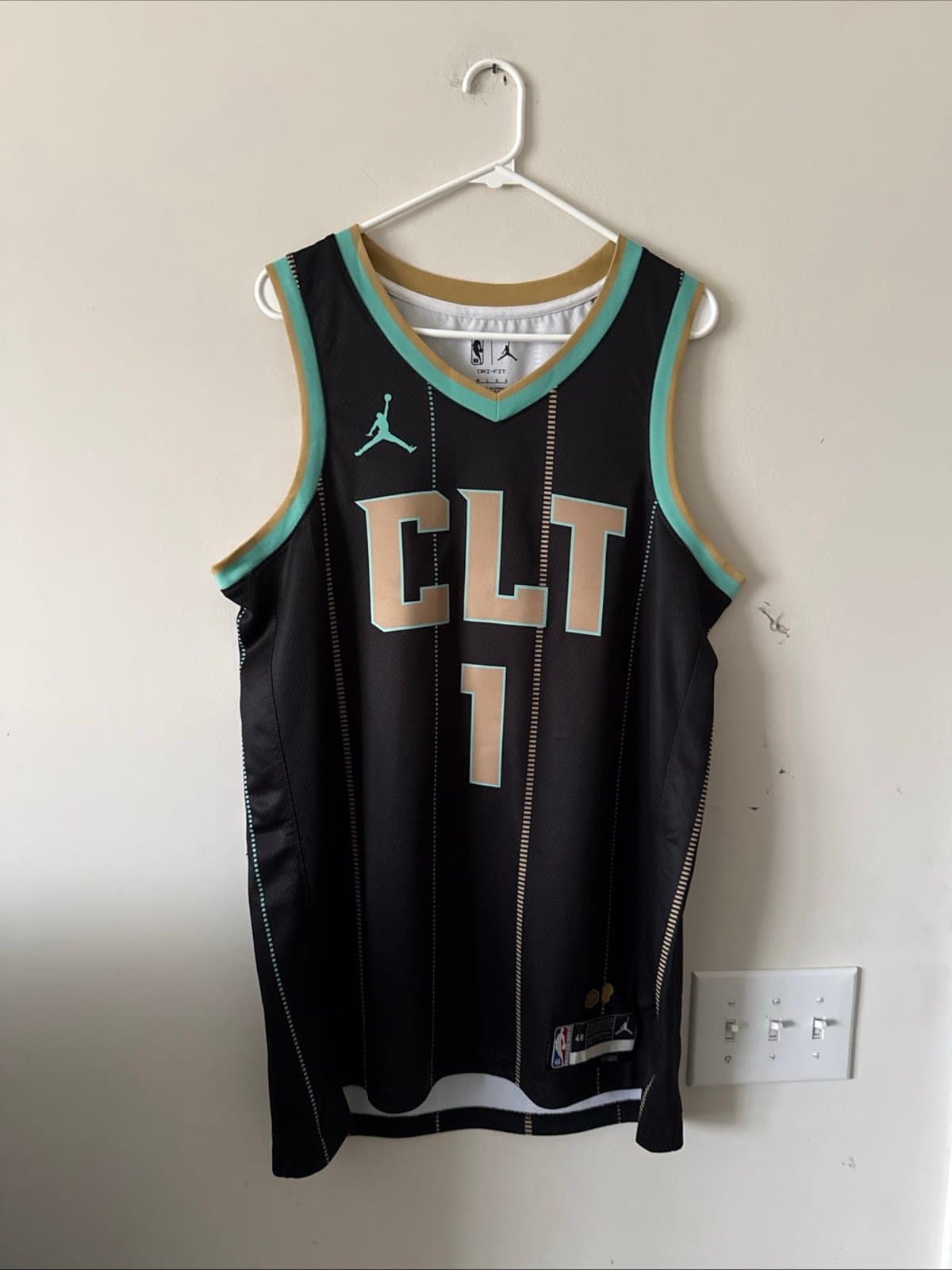 Men’s Jordan LaMelo Ball #1 Charlotte Hornets 2022/23 City Edition Jersey Sz 48 - Image 1