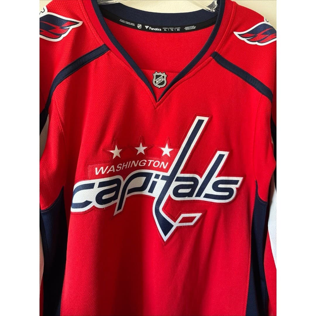 Women’s Justin Schultz #2 Washington Capitals Fanatics Home Jersey Sz XL - Red￼ - Thumbnail 2