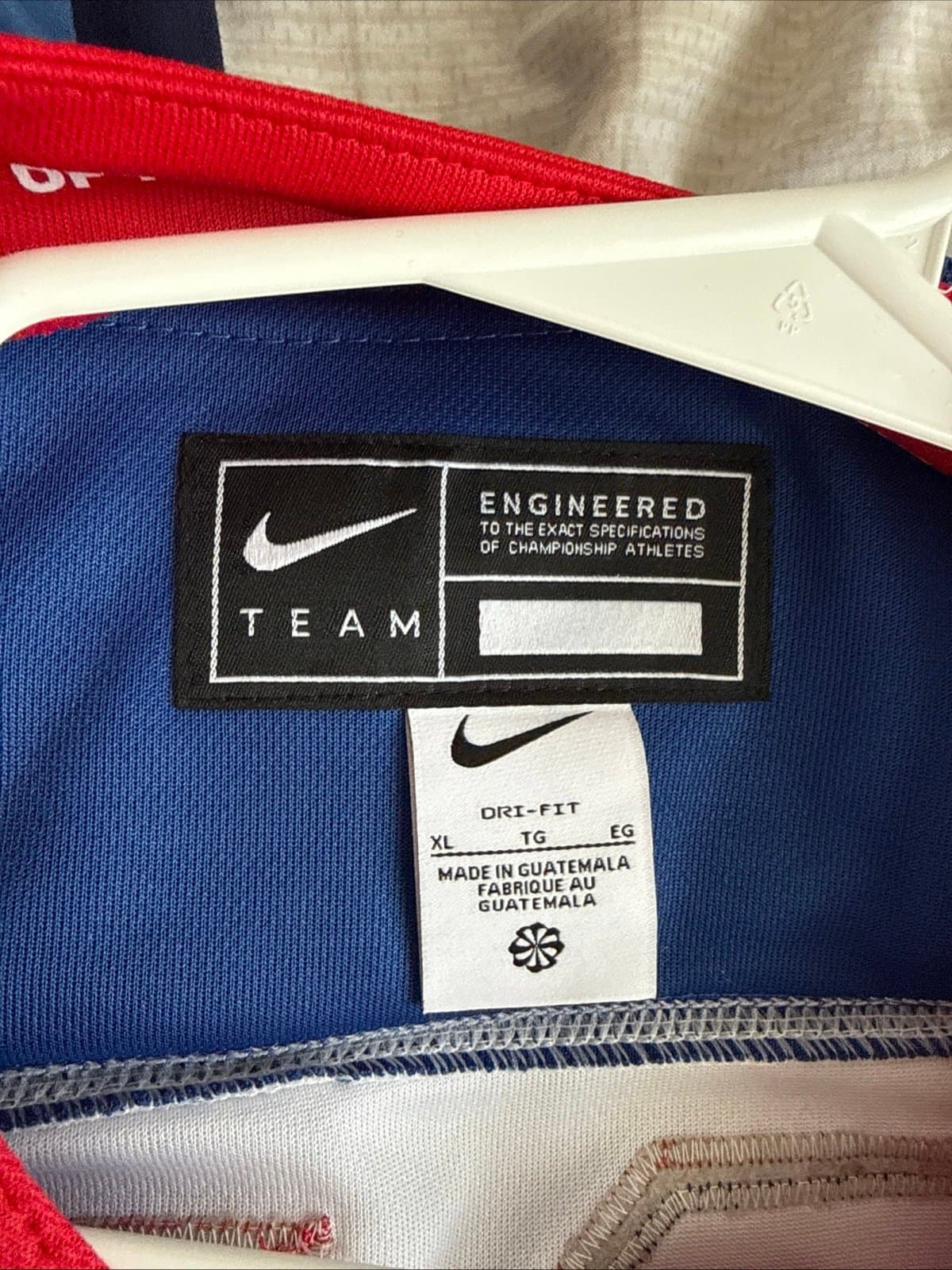 Men’s Nike Connor Hellebuyck #37 Team USA Hockey Jersey 2026 Olympics Sz XL NWT - Thumbnail 3