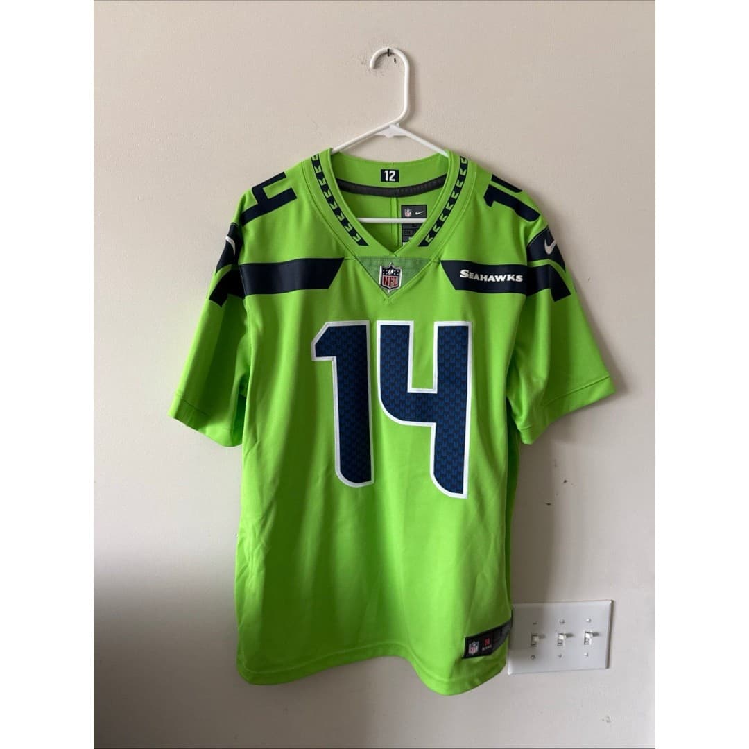 Men’s Nike DK Metcalf #14 Seattle Seahawks Vapor Limited NFL Jersey Sz L - Green - Image 1