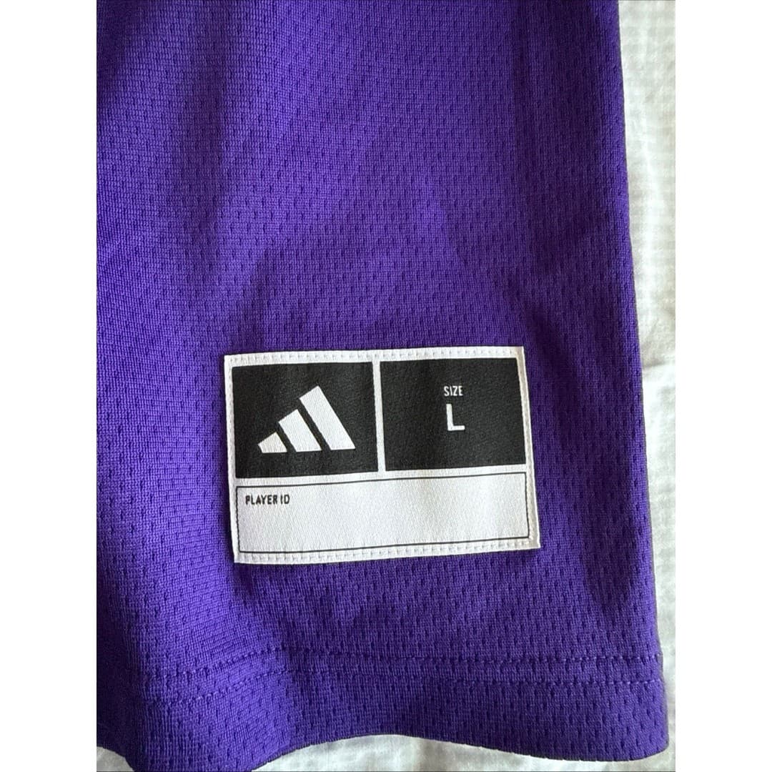 Men’s Adidas Primegreen Sam Finnegan #37 Washington Huskies Jersey Sz L - NWT - Thumbnail 3