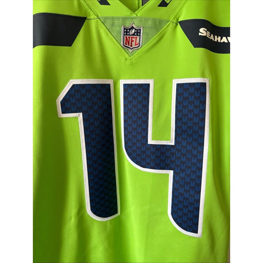 Men’s Nike DK Metcalf #14 Seattle Seahawks Vapor Limited NFL Jersey Sz L - Green - Thumbnail 2