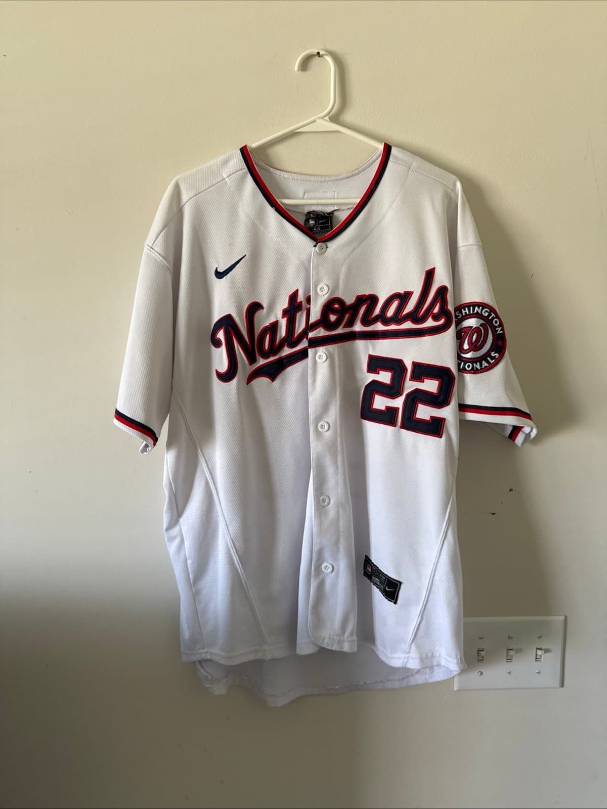 Original Nike Men's Washington Nationals Juan Soto White Home Jersey Sz 44 (L)