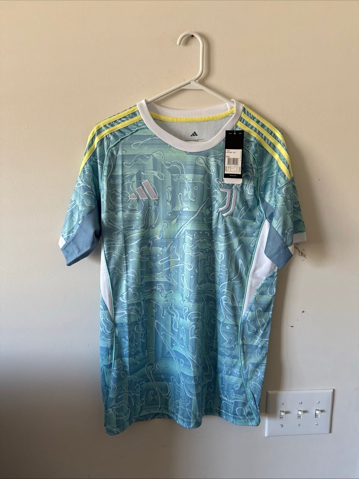 Men’s adidas Juventus FC 2025/26 Soccer Football Jersey Shirt Kit Sz M - NWT - Image 1