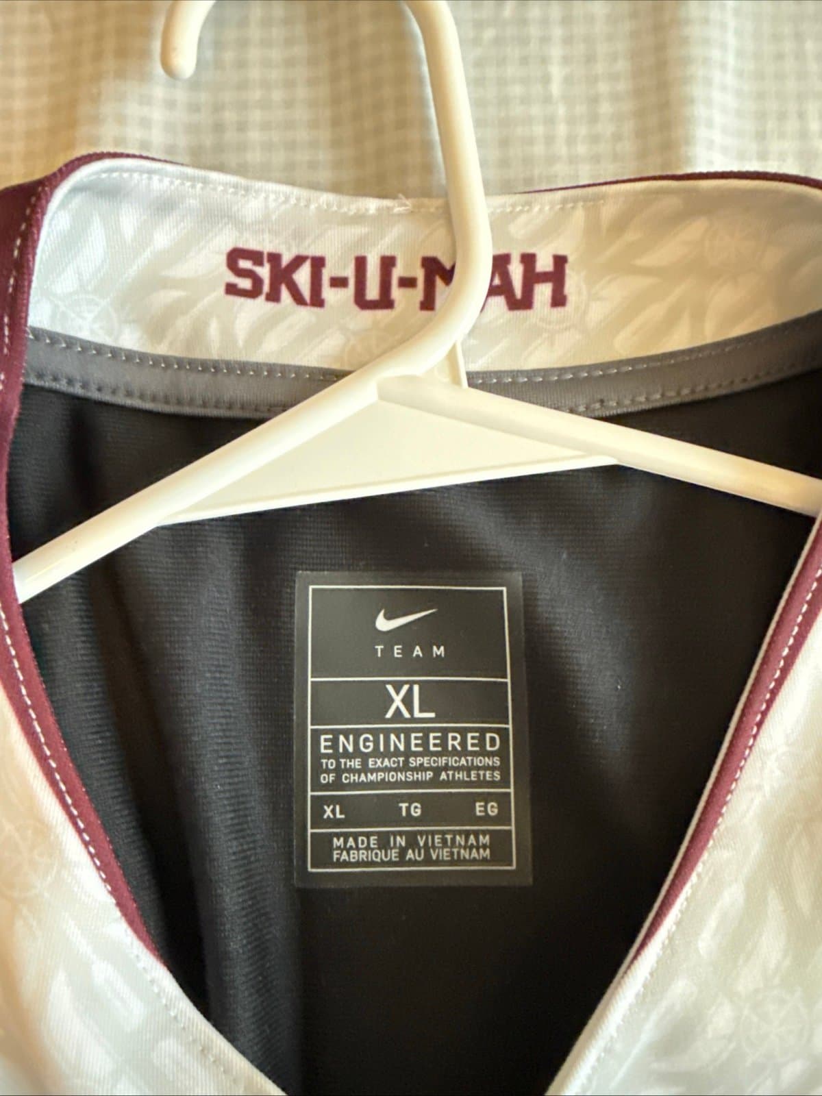 Men's Nike Minnesota Golden Gophers #1 Alternate Jersey Sz XL - Black NWT - Thumbnail 4