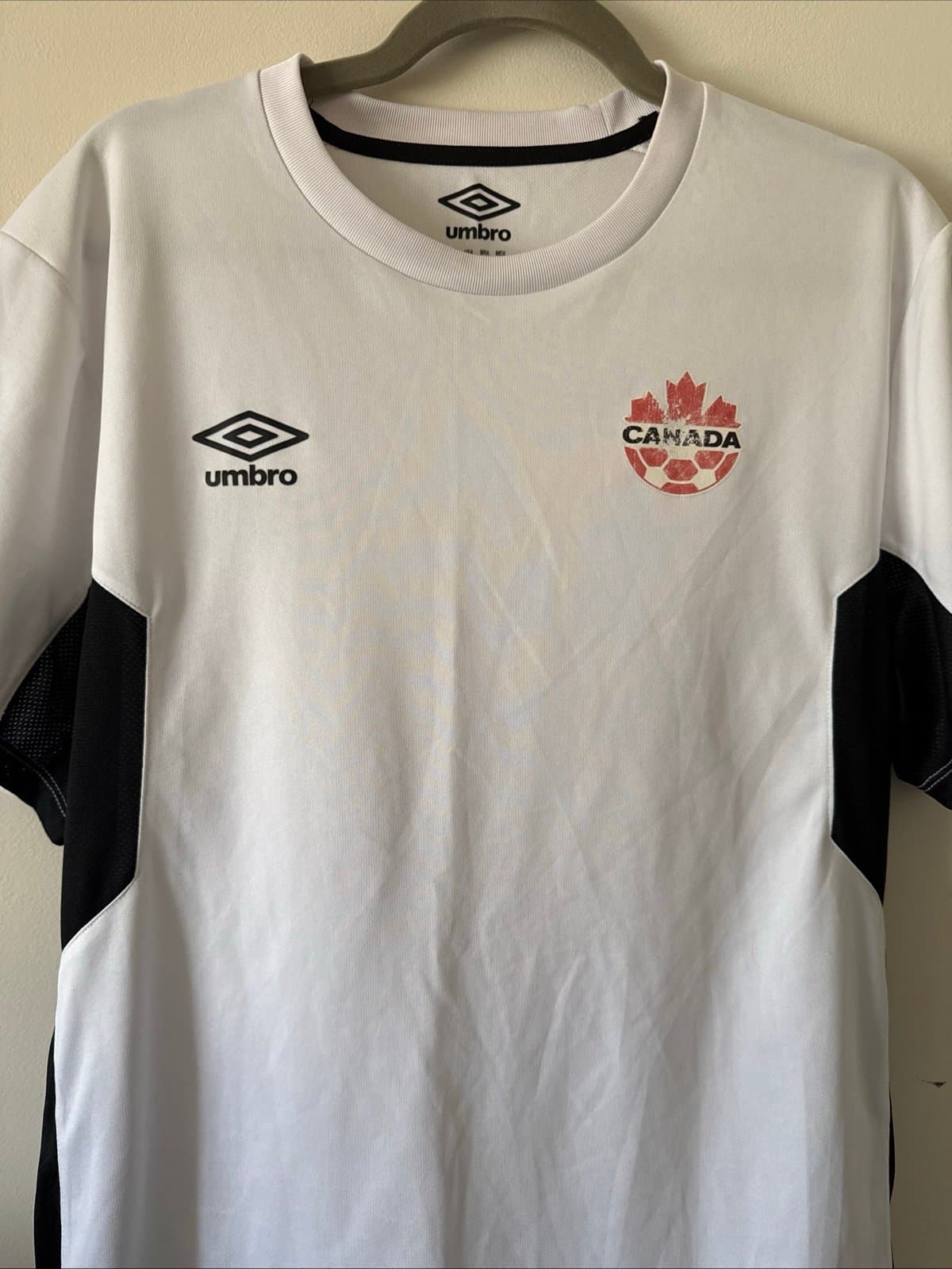 Men’s Umbro Canada National Team Soccer Jersey Sz L - White - Thumbnail 2
