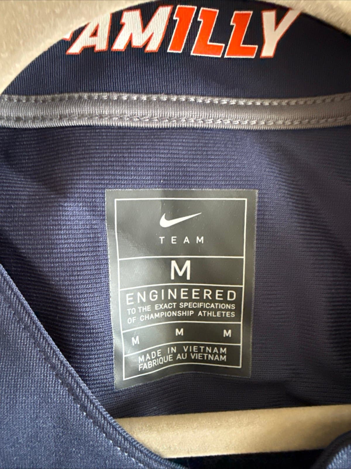 Men's Nike #50 Illinois Fighting Illini Untouchable NCAA Jersey Sz M - NWT - Thumbnail 4