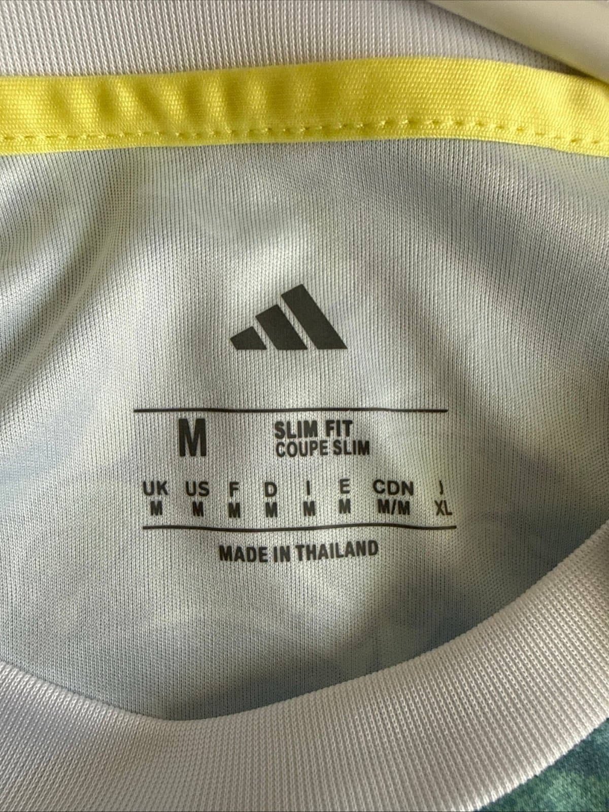 Men’s adidas Juventus FC 2025/26 Soccer Football Jersey Shirt Kit Sz M - NWT - Thumbnail 4