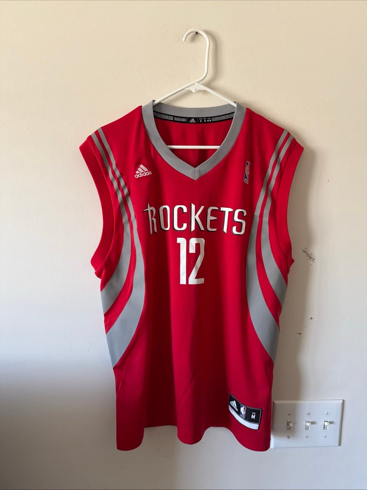 MEN’S ADIDAS HOUSTON ROCKETS DWIGHT HOWARD #12 SWINGMAN RED SZ M - NWOT - Image 1