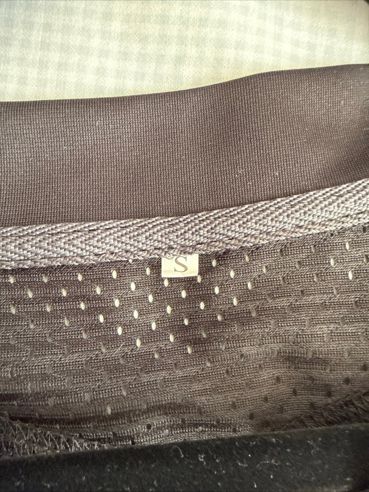 Men’s Under Armour Utah Utes Tyler Huntley #1 Jersey Black NCAA Sz S - NWOT - Thumbnail 5