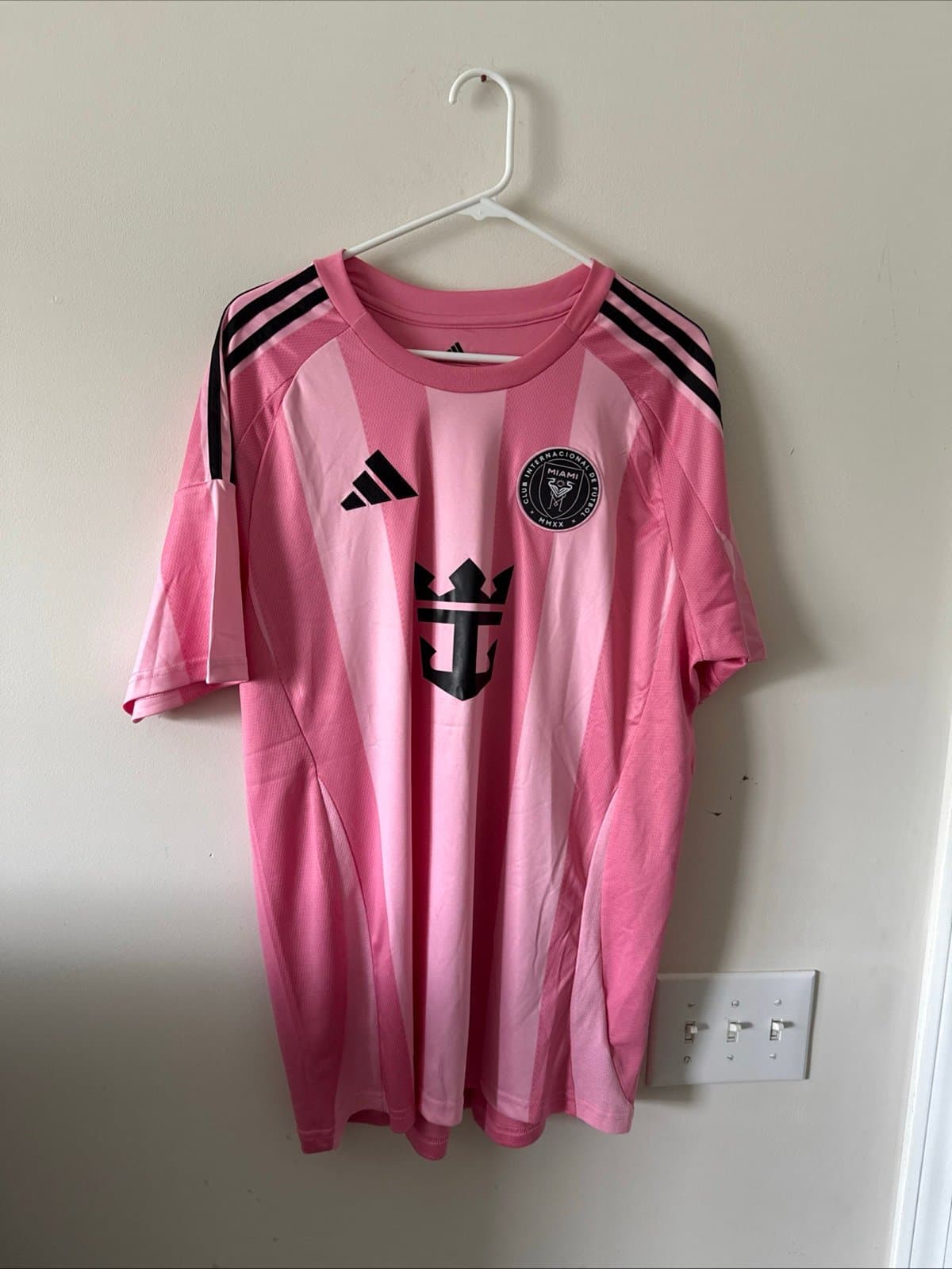 Men’s adidas 2025-26 Inter Miami FC Lionel Messi #10 Home Jersey Sz XL - Pink - Image 1