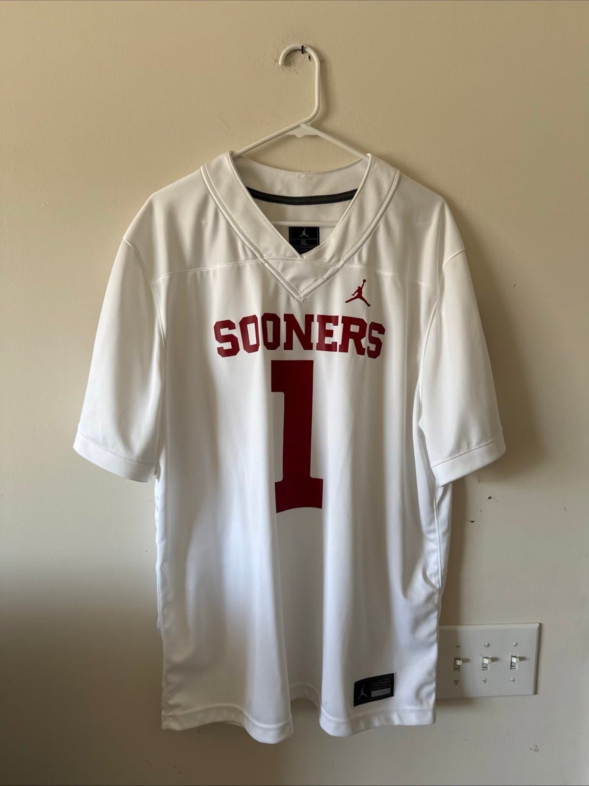 Men’s Jordan Oklahoma Sooners #1 NCAA Football Game Jersey Sz XL - White RARE - Image 1