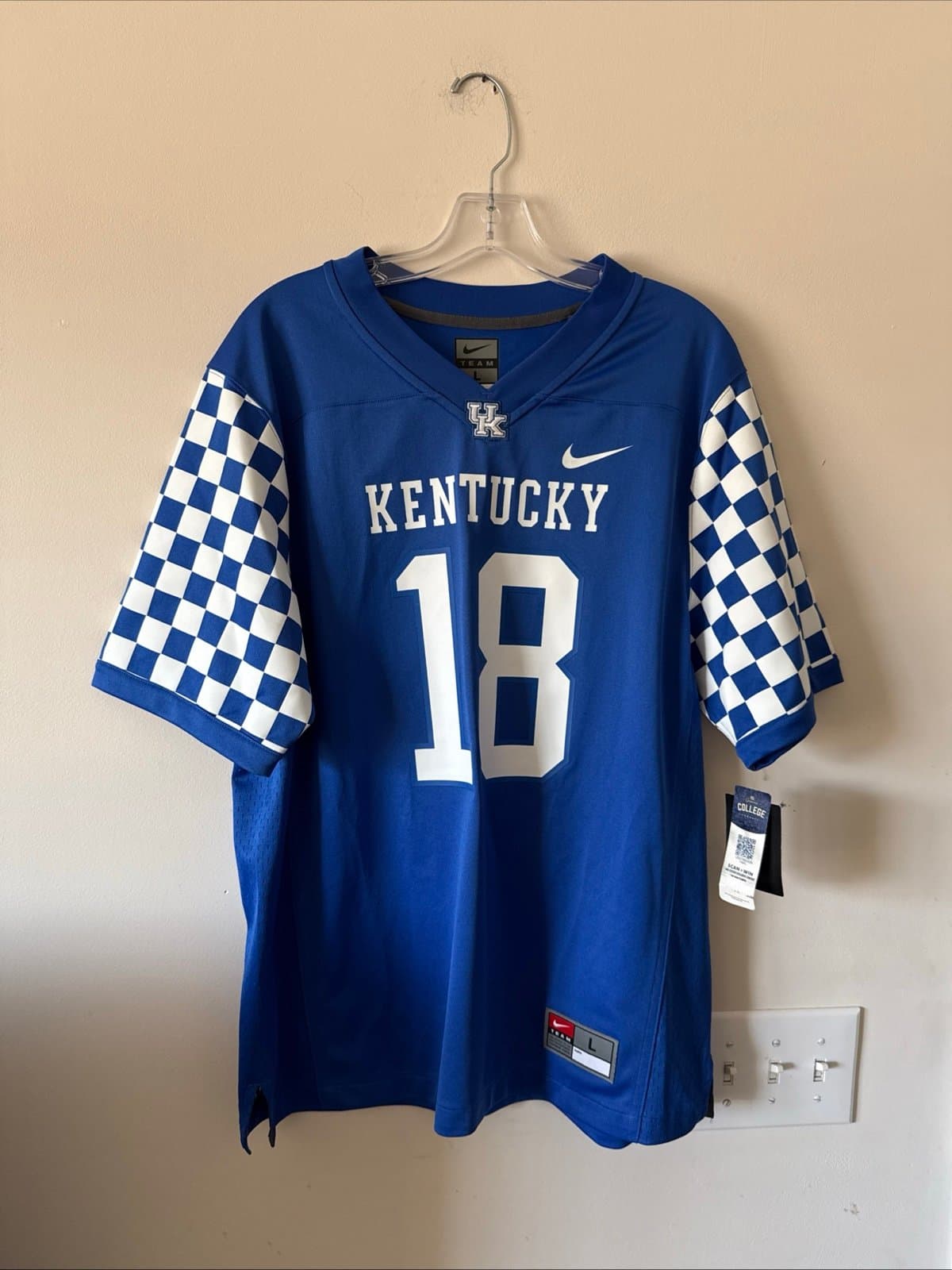 Men’s Nike Kentucky Wildcats #18 Blue White Checkered Jersey Sz L - NWT RARE - Image 1