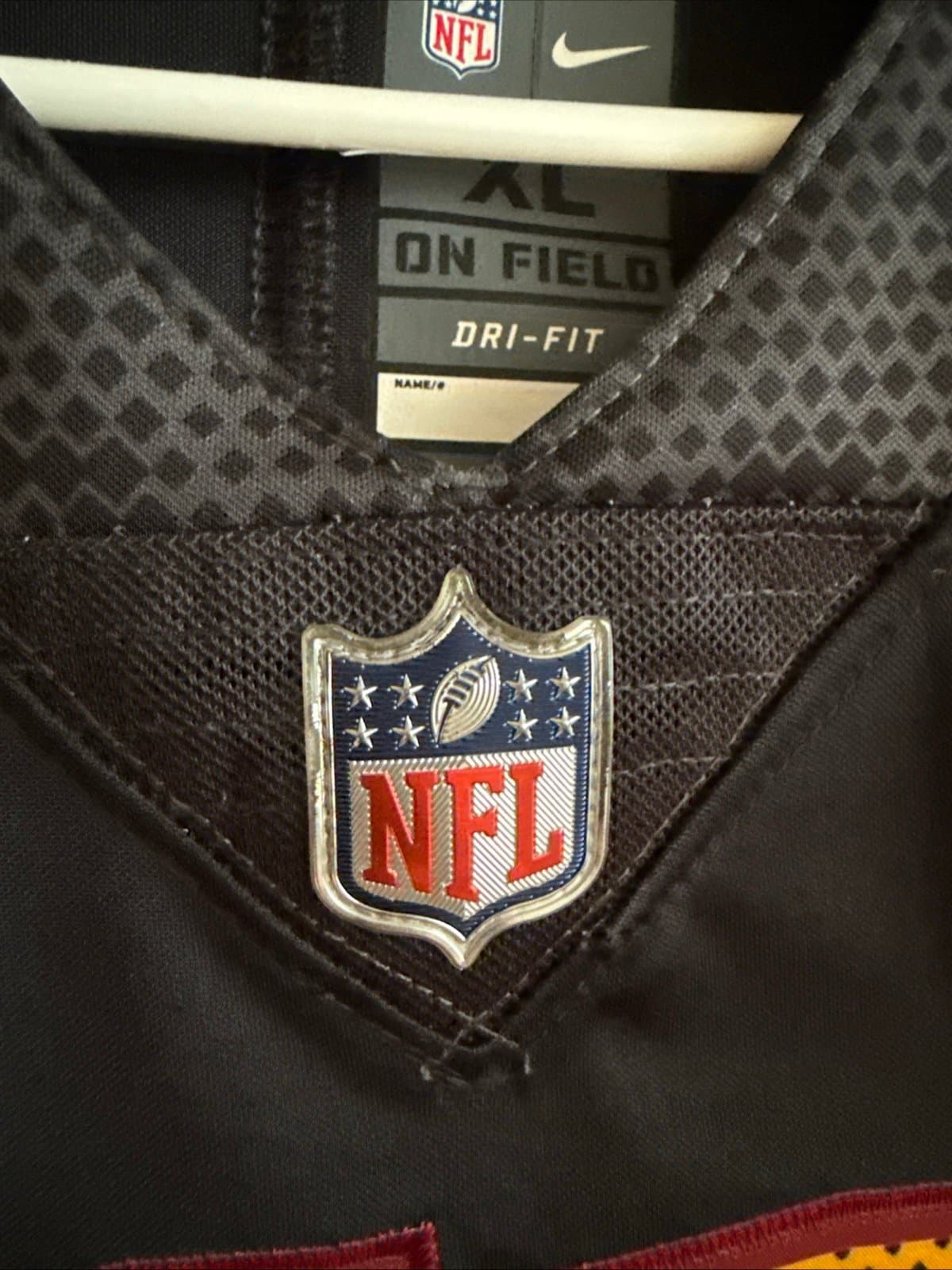 Men’s Carson Wentz #11 Washington Commanders Vapor Lmtd Alt Jersey Sz XL - RARE - Thumbnail 5