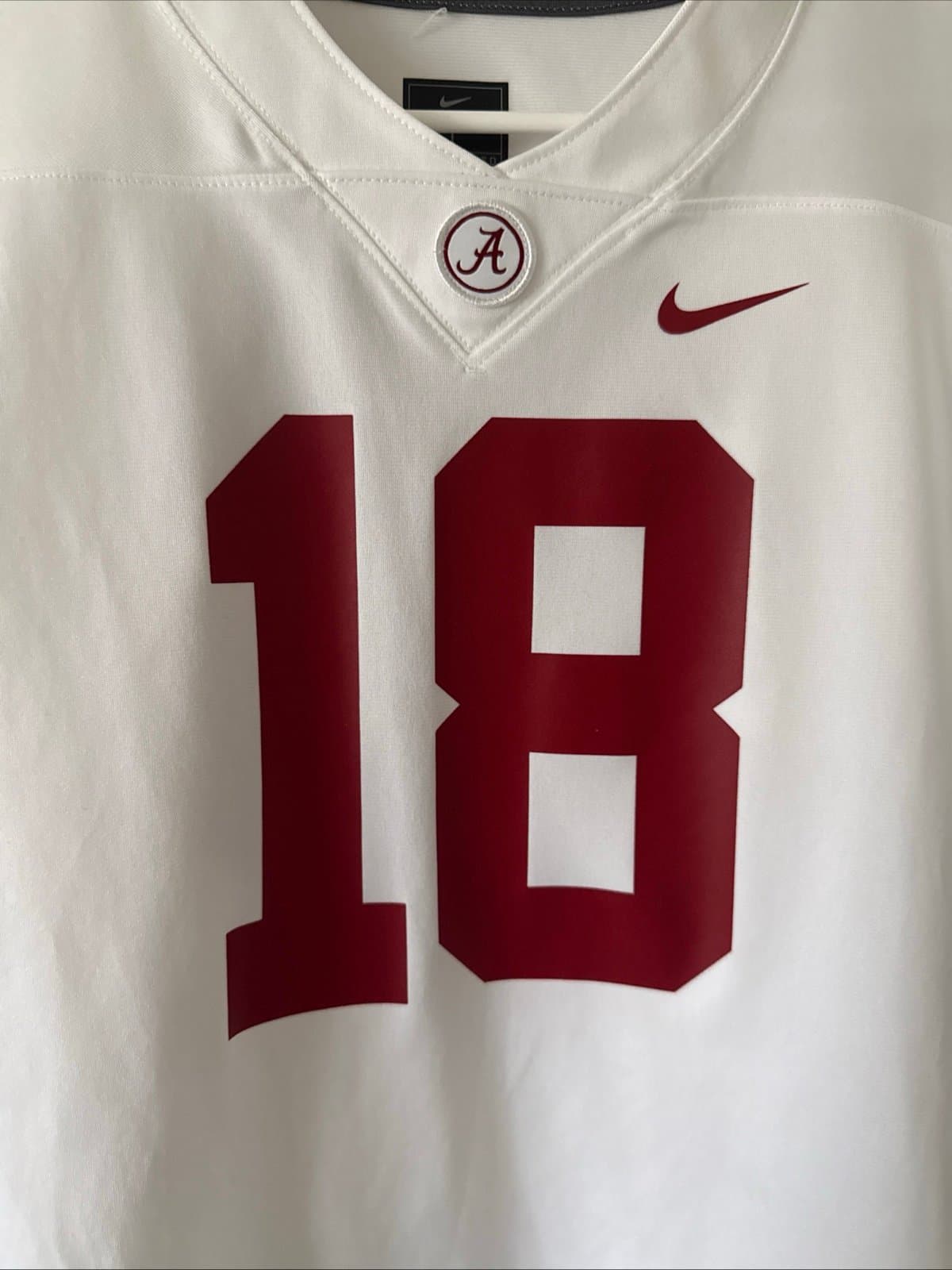 Boy’s Nike Alabama Crimson Tide #18 Crimson Dri-FIT Replica Football Jersey Sz L - Thumbnail 2