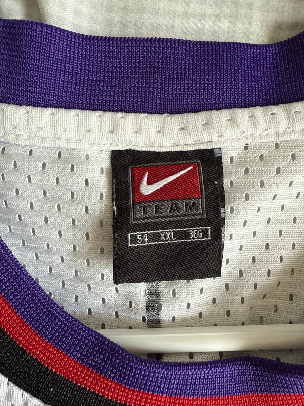 Men’s Vintage Authentic Toronto Raptors Vince Carter #15 Jersey Sz 54 - White - Thumbnail 4