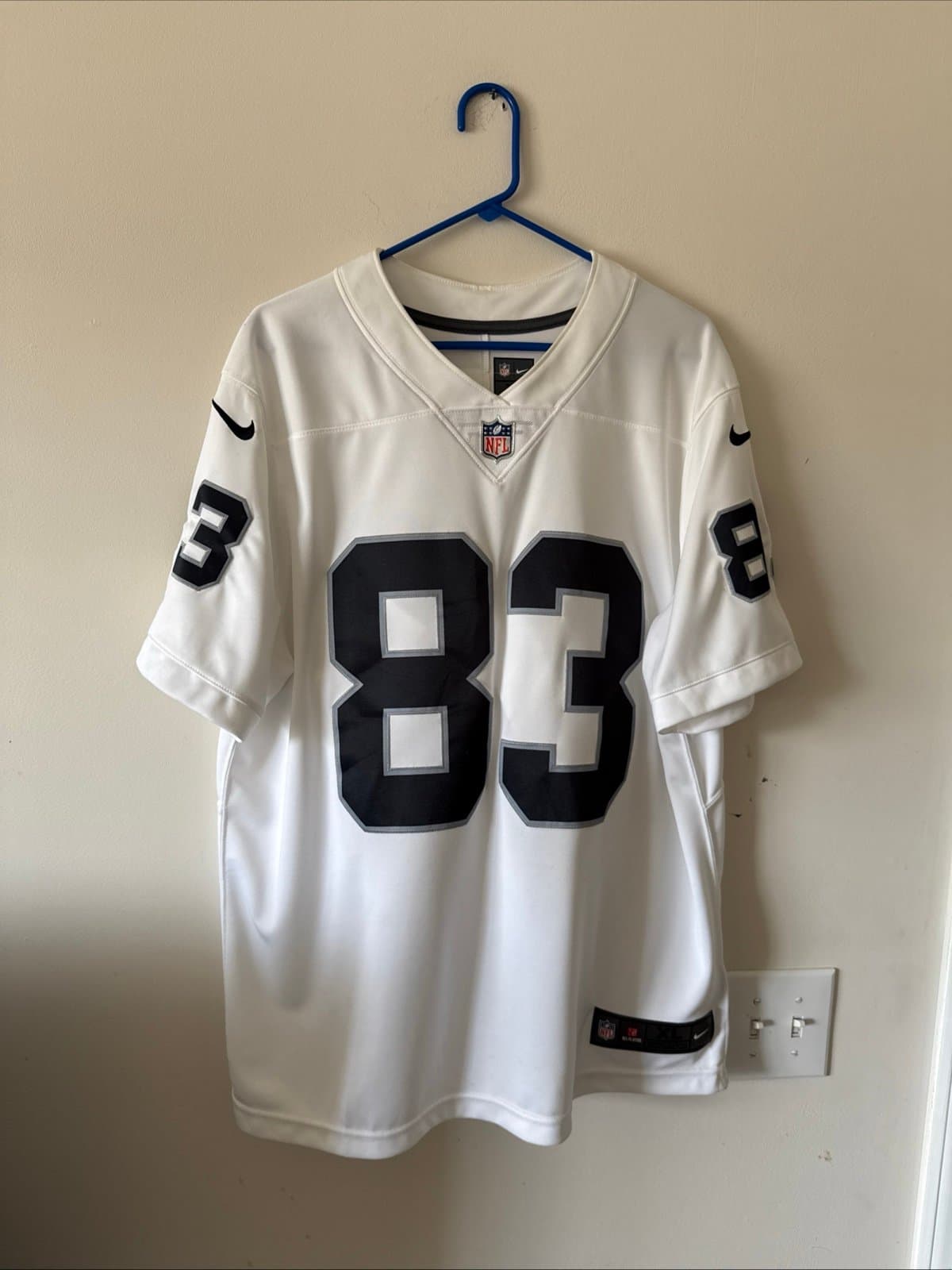 Men’s Nike Darren Waller #83 Las Vegas Raiders Vapor Limited Jersey Sz XL White - Image 1