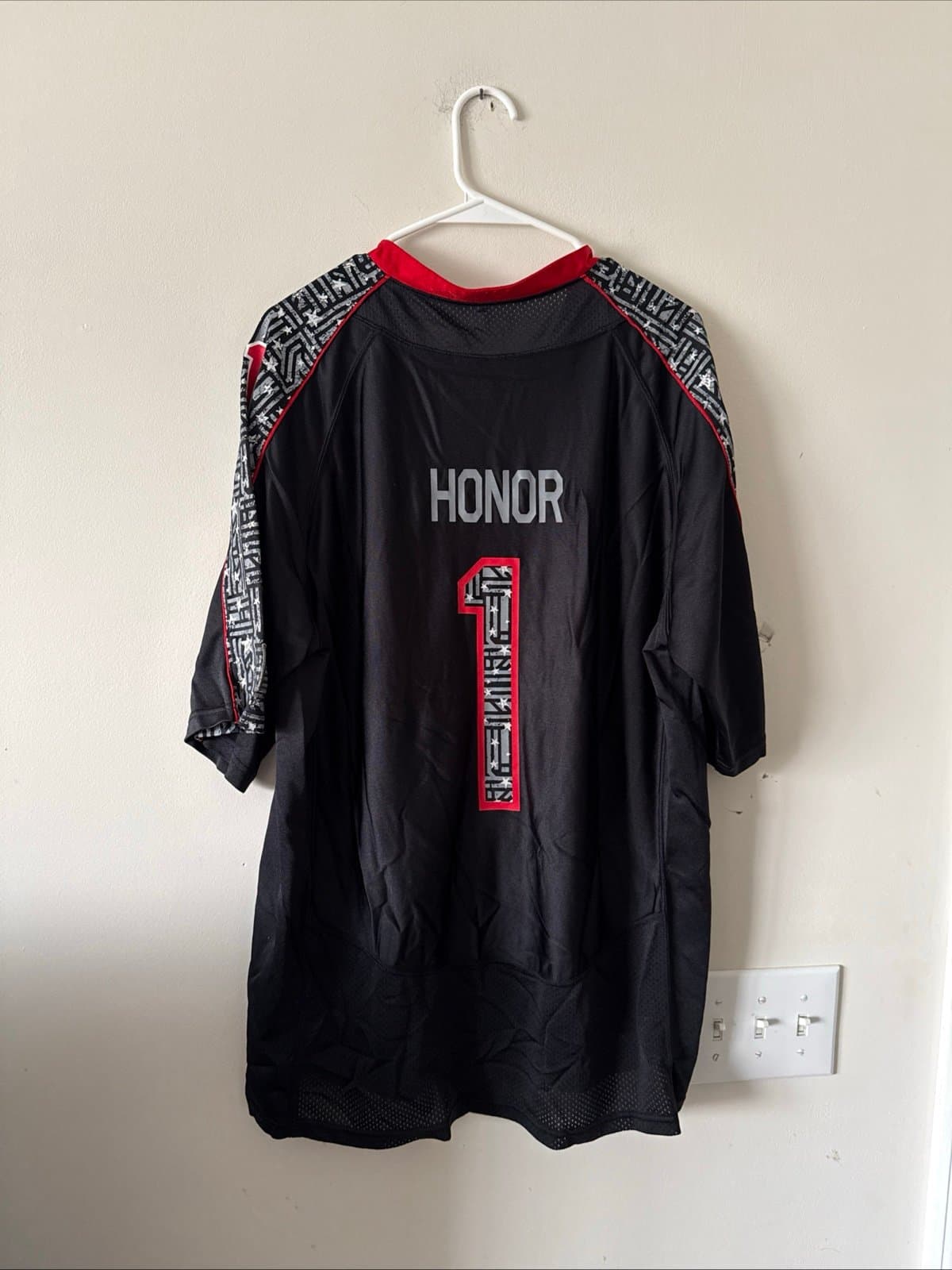 Men’s Under Armour Texas Tech Red Raiders #1 Wounded Warrior Project Jersey Sz L - Thumbnail 6
