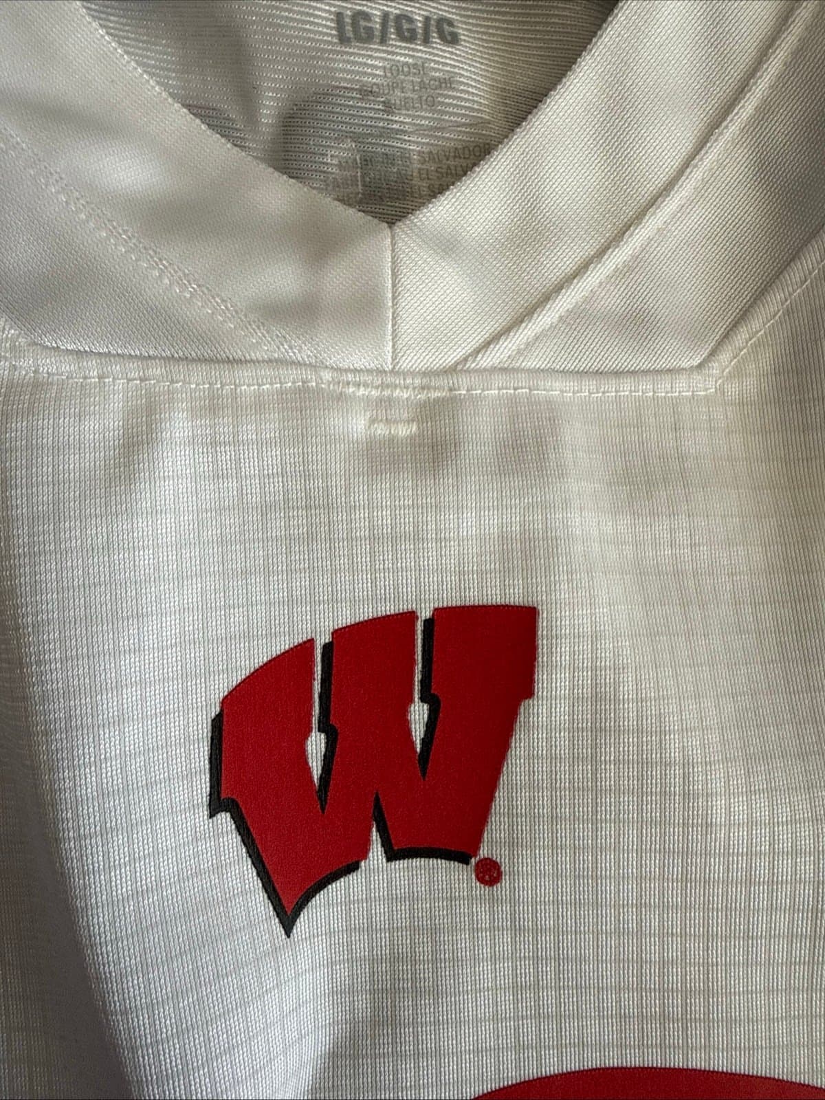 Men’s Under Armour Russell Wilson #16 Wisconsin Badgers Jersey Sz L - White NWT - Thumbnail 5