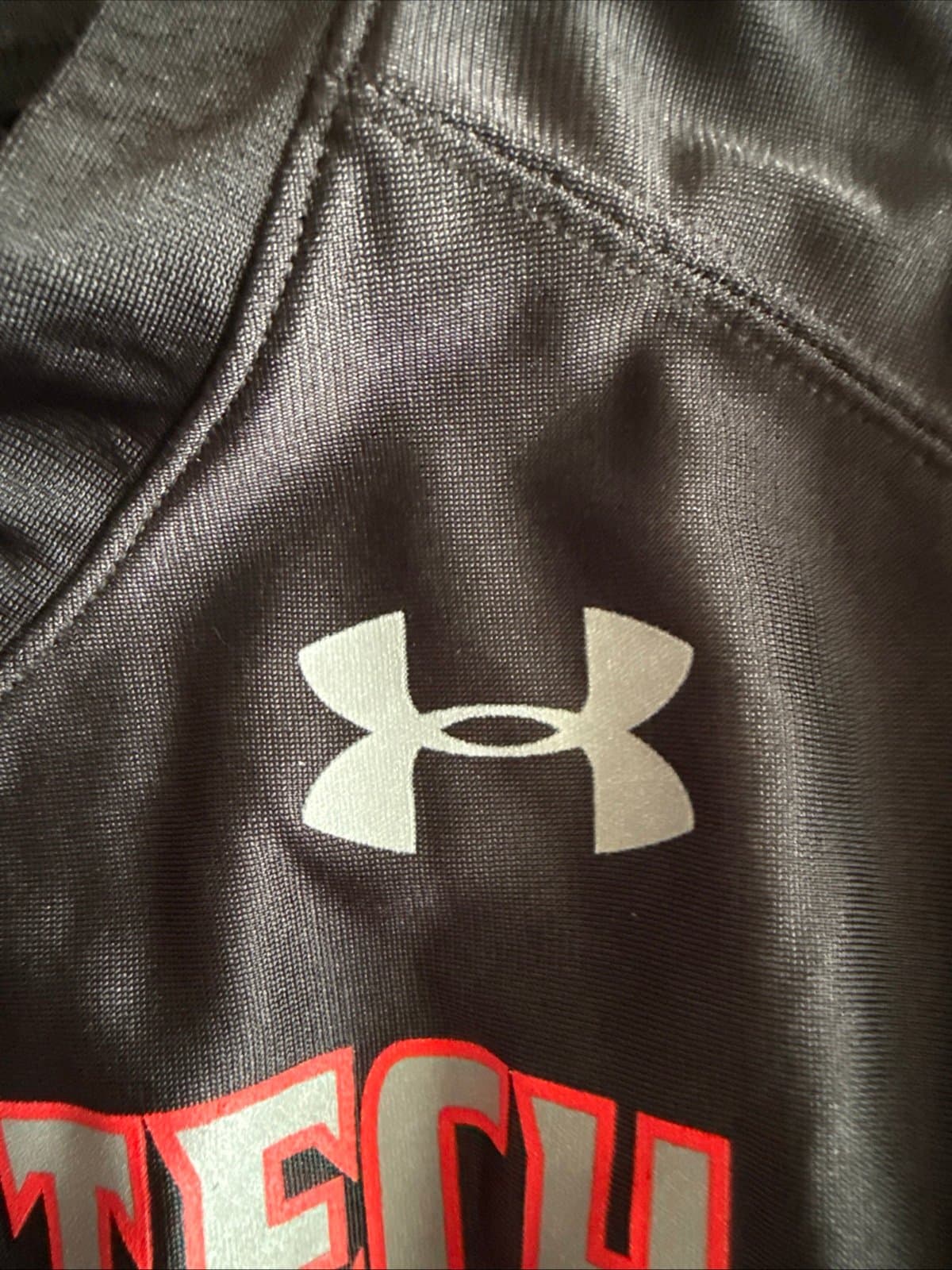 Men’s Under Armour Texas Tech Red Raiders #1 Wounded Warrior Project Jersey Sz L - Thumbnail 5