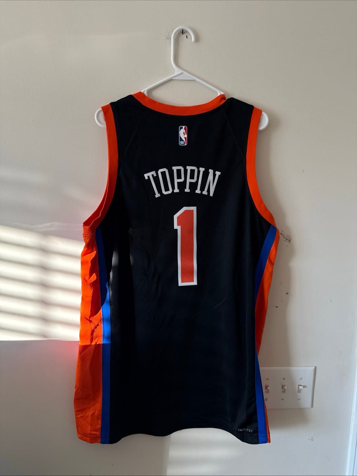 Men's Nike Obi Toppin #1 New York Knicks 22/23 City Edition Jersey Sz 52 - NWT - Thumbnail 7