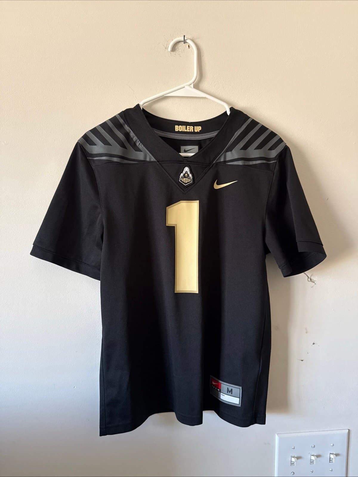 Boy’s Nike Purdue Boilermakers #1 Untouchable Football Jersey Sz Youth M - Black - Image 1