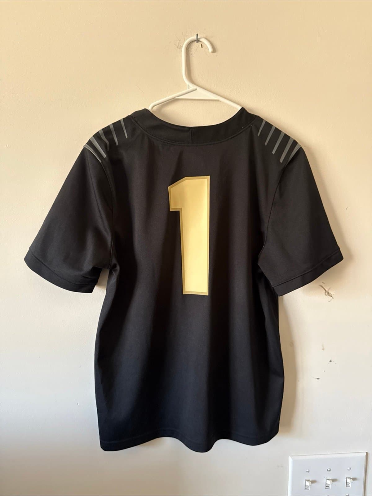 Boy’s Nike Purdue Boilermakers #1 Untouchable Football Jersey Sz Youth M - Black - Thumbnail 6