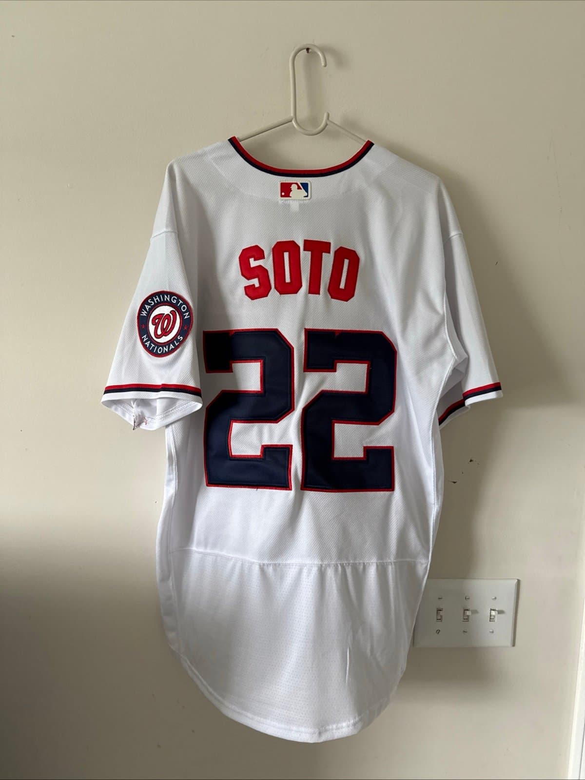 Original Nike Men's Washington Nationals Juan Soto White Home Jersey Sz 44 - Thumbnail 5