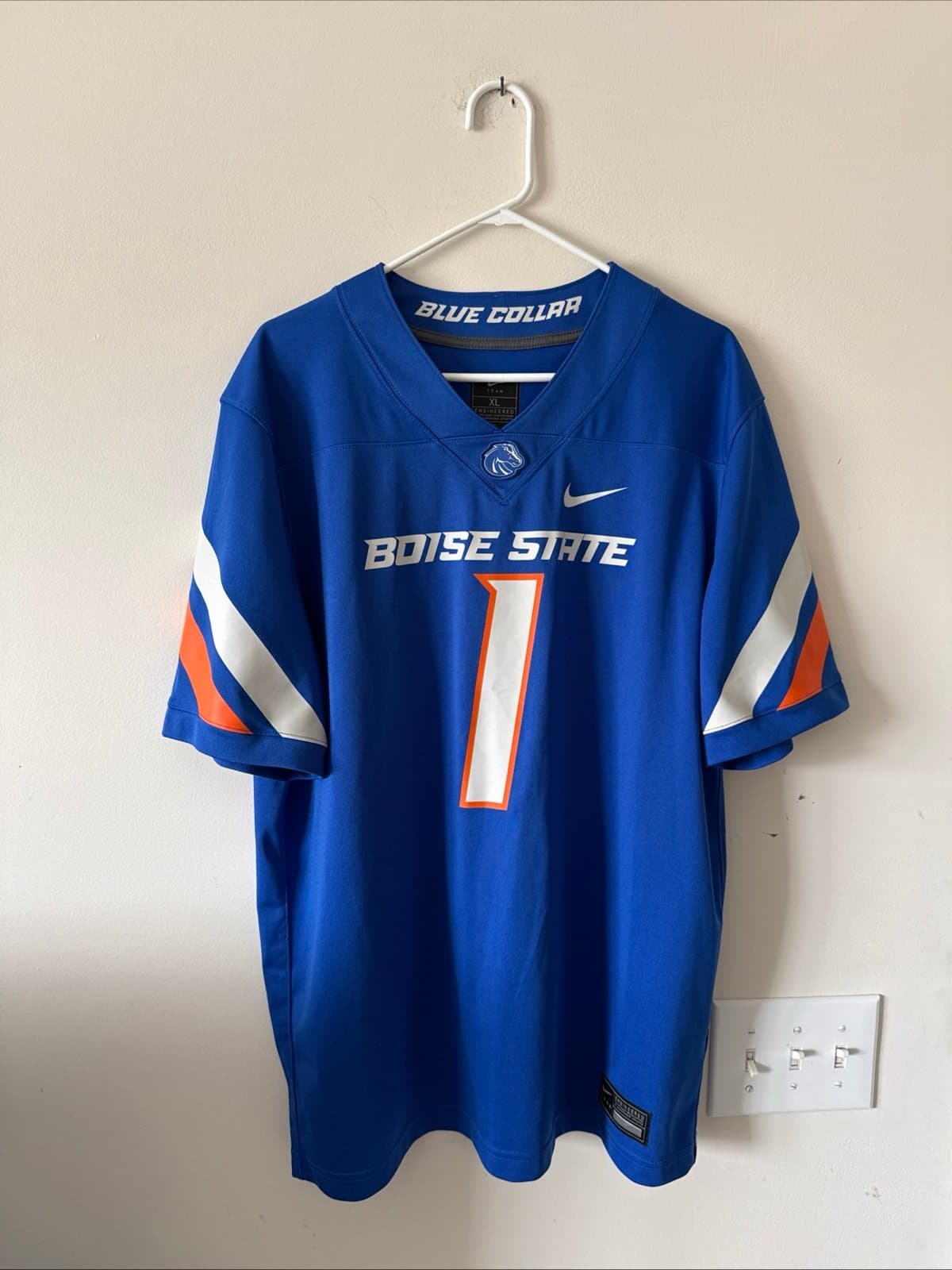 Men’s Nike Boise State Broncos #1 Untouchable Football Jersey Sz XL - Blue NWOT - Image 1