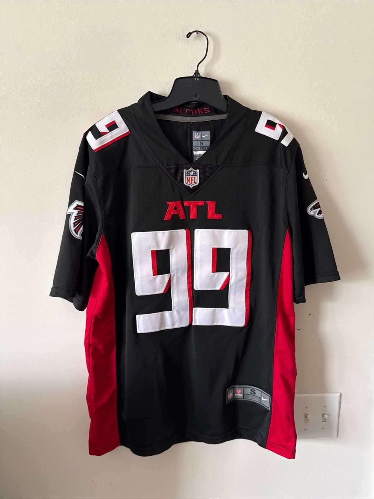 Men's Nike Eddie Goldman #99 Atlanta Falcons Team Game Jersey Sz S - Black - Image 1
