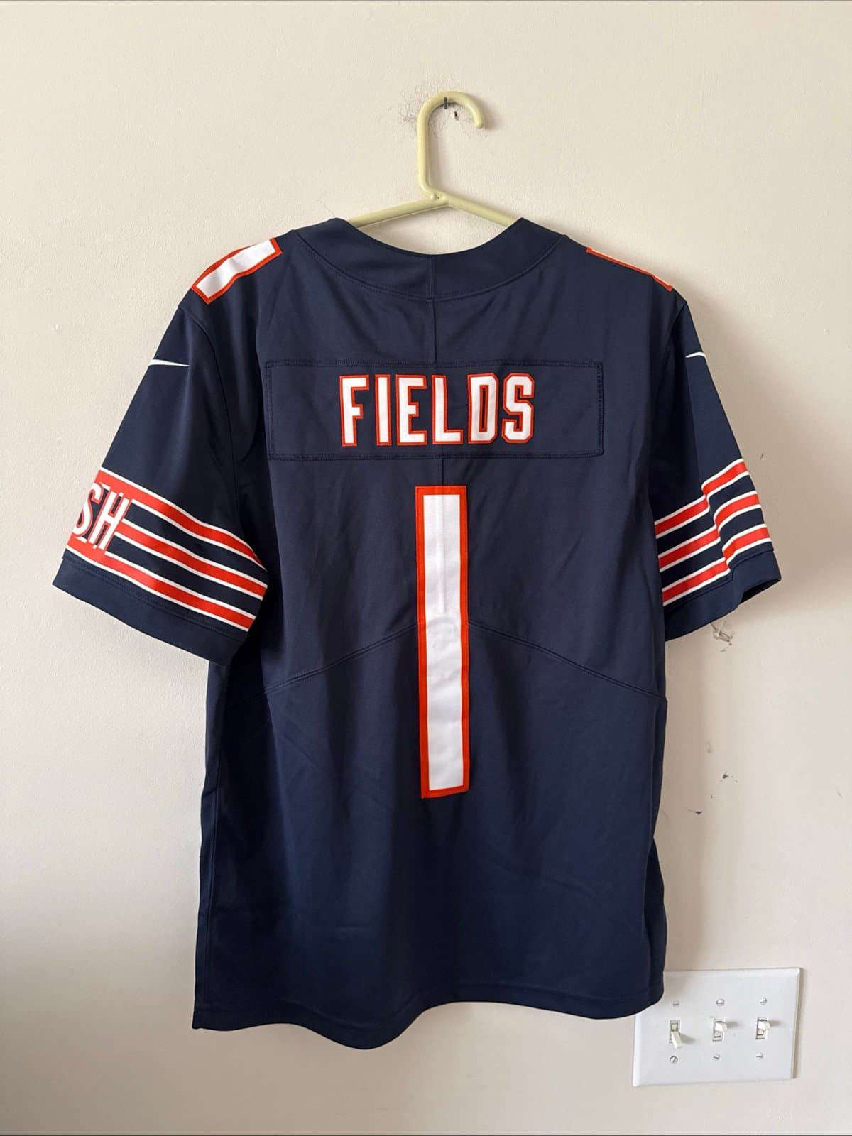 Men's Nike Justin Fields #1 Chicago Bears Vapor Lmtd Jersey Sz M - Blue NWT RARE - Thumbnail 8