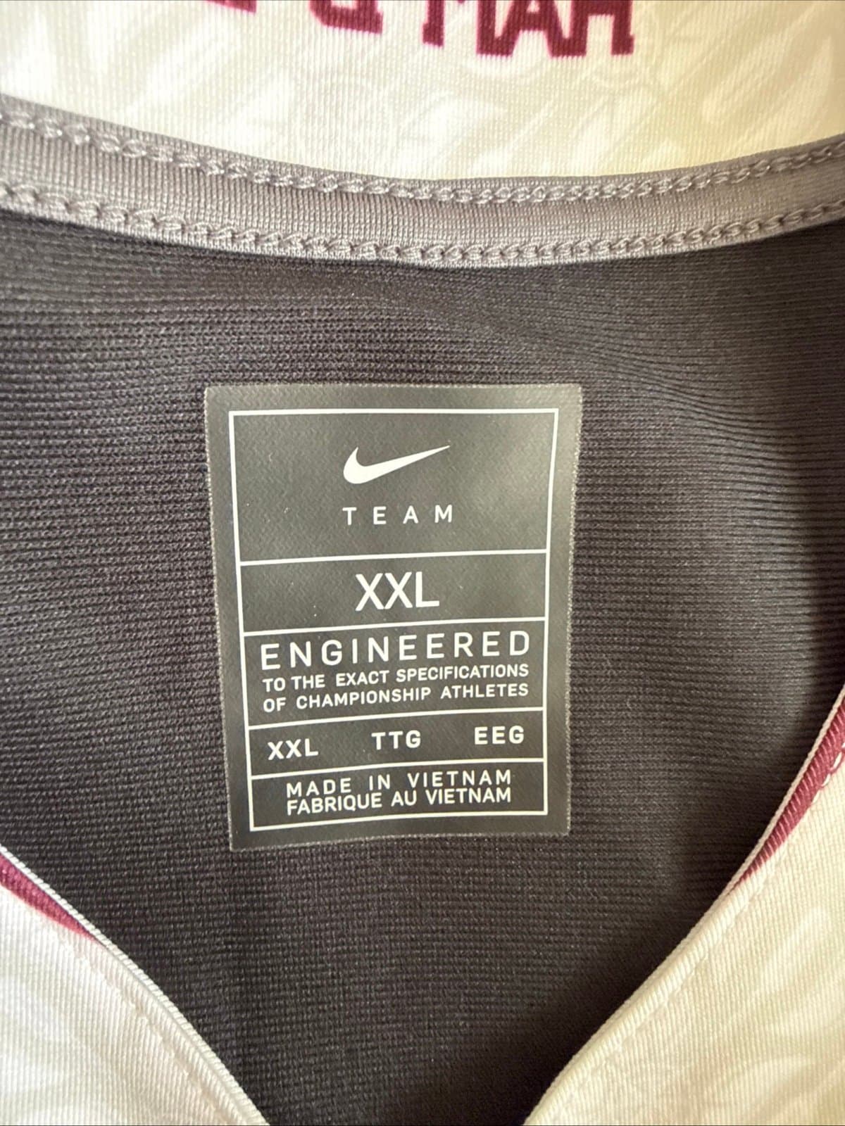 Men's Nike Minnesota Golden Gophers #1 Alternate Jersey Sz 2XL - Black NWT - Thumbnail 4