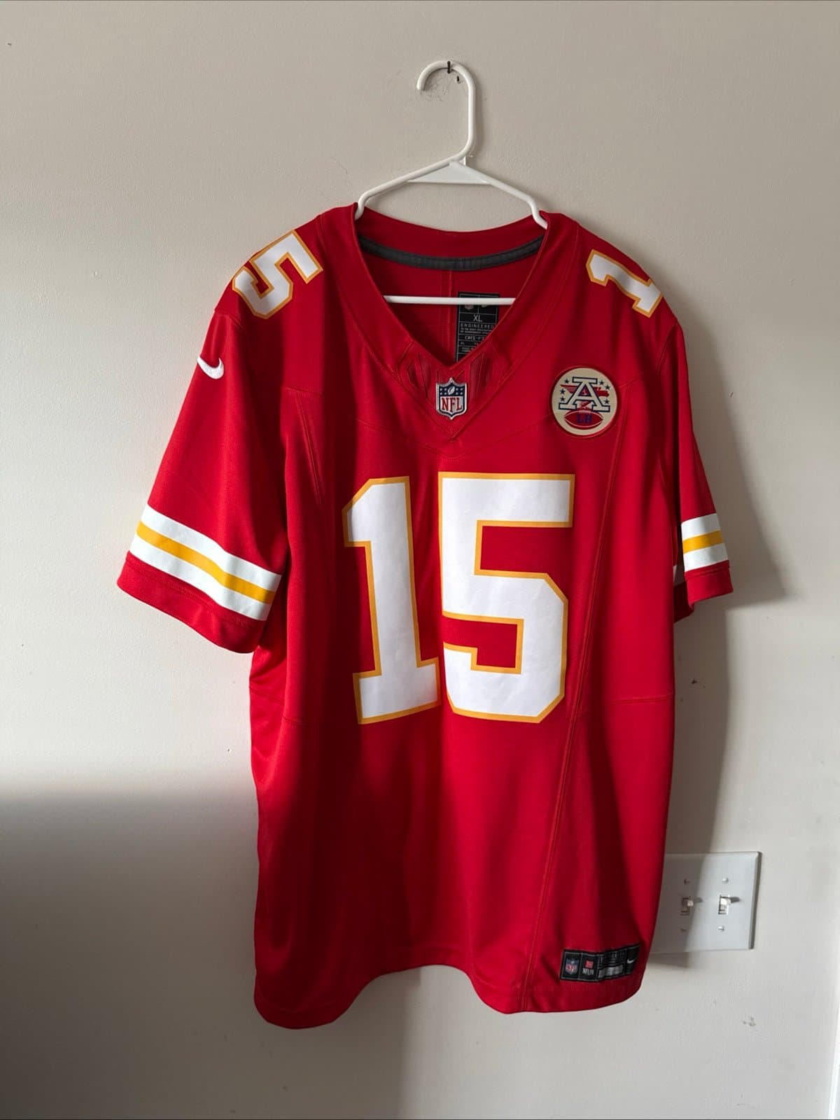 Men’s Nike Patrick Mahomes #15 Kansas City Chiefs Vapor Limited Sz XL - Red - Image 1