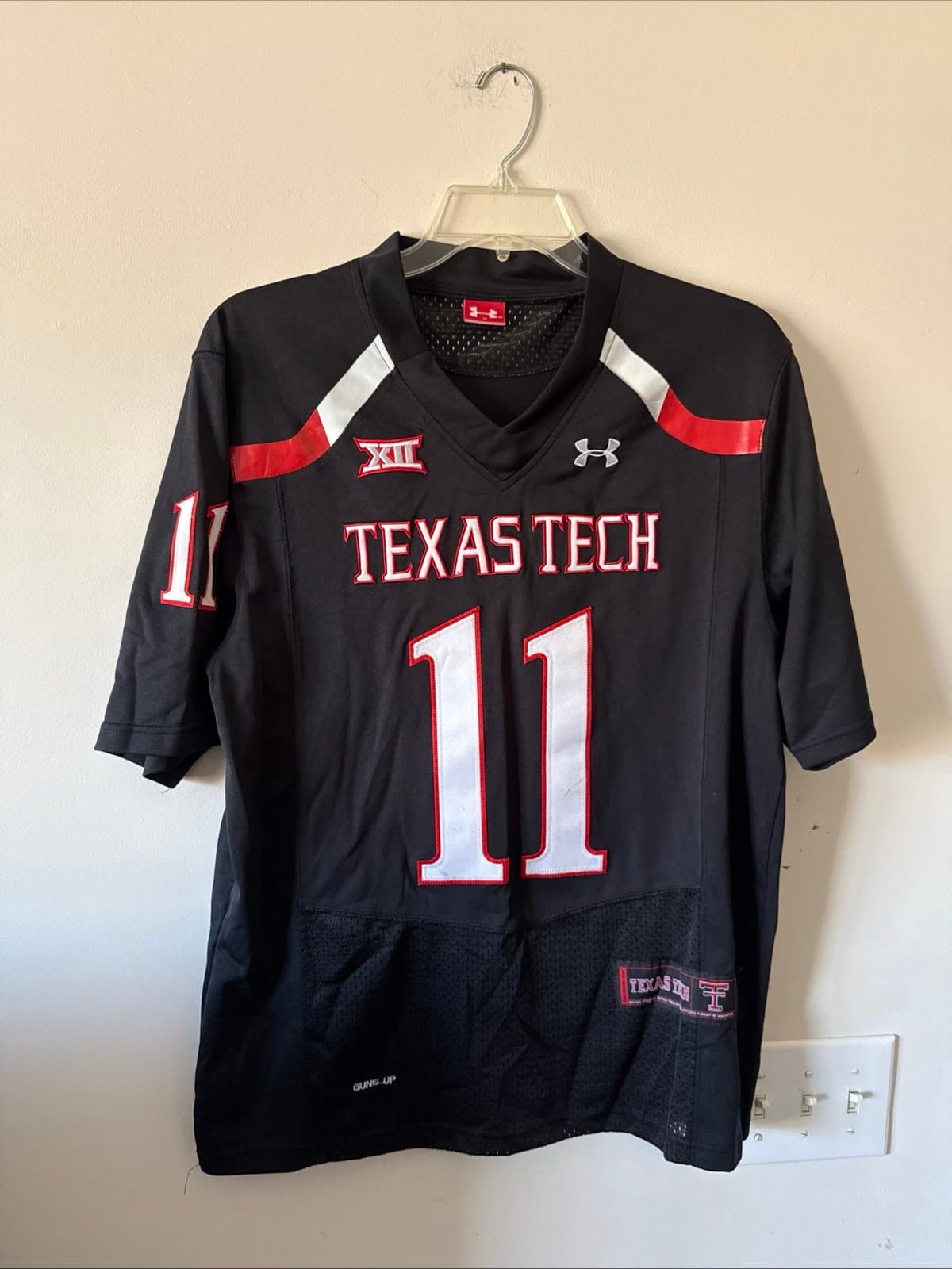 Men’s Under Armour Jakeem Grant #11 Texas Tech Red Raiders Jersey Sz M - RARE - Image 1
