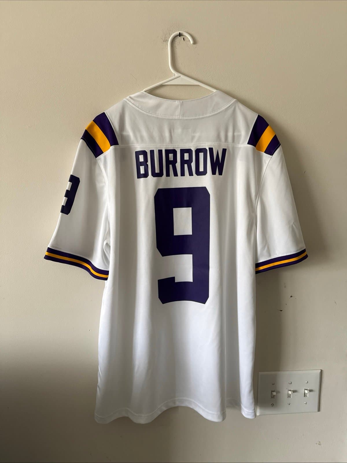Men’s Nike Joe Burrow #9 LSU Tigers NCAA Football Jersey Sz L - White RARE - Thumbnail 7